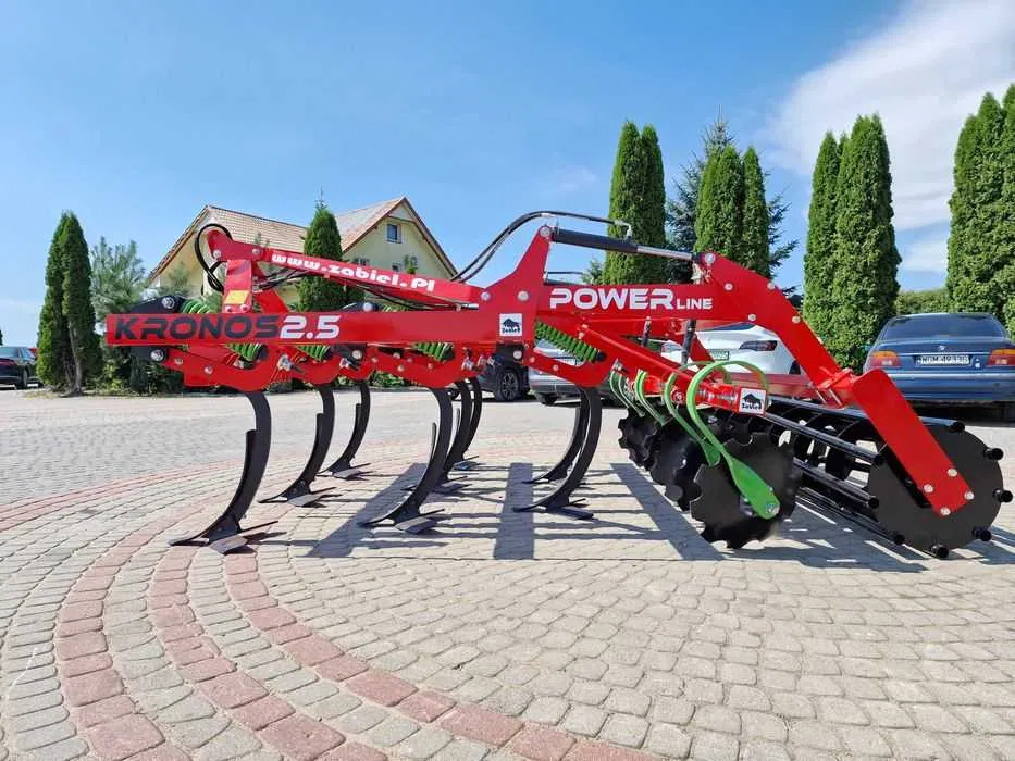 Zabiel Kronos 2,5m - Grubber: das Bild 2 Zabiel Kronos 2,5m - Grubber: das Bild 2