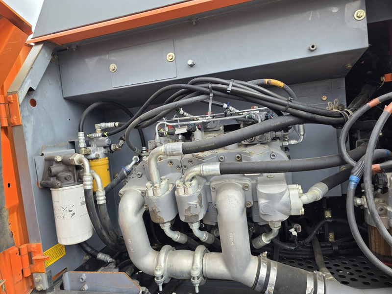 Hitachi zx350lcn-5B labounty scrap shear hitachi zx 350 genesis labounty fortress - Umschlagbagger: das Bild 4 Hitachi zx350lcn-5B labounty scrap shear hitachi zx 350 genesis labounty fortress - Umschlagbagger: das Bild 4