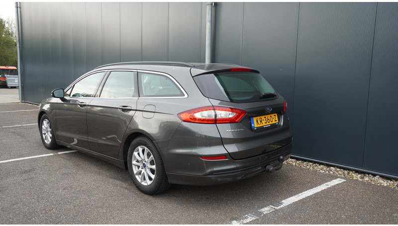 Ford Mondeo WAGON 1.5 TDCi TREND LEASE EDITION - Kleinbus, Personentransporter: das Bild 3 Ford Mondeo WAGON 1.5 TDCi TREND LEASE EDITION - Kleinbus, Personentransporter: das Bild 3
