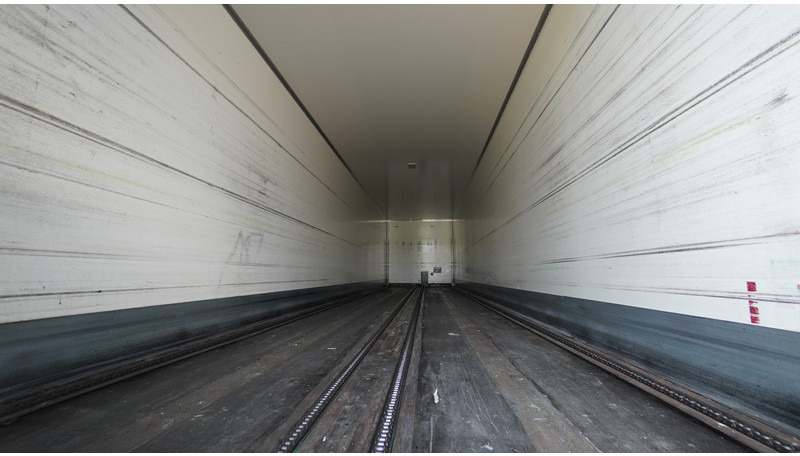 Jumbo 3 AXLE CLOSED BOX - Koffer Auflieger: das Bild 4 Jumbo 3 AXLE CLOSED BOX - Koffer Auflieger: das Bild 4