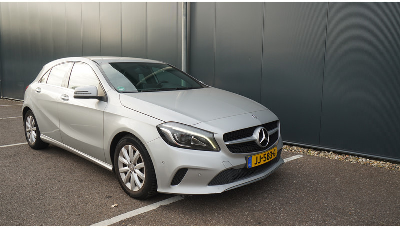 Mercedes-Benz A180d EURO6 - Kleinbus, Personentransporter: das Bild 3 Mercedes-Benz A180d EURO6 - Kleinbus, Personentransporter: das Bild 3