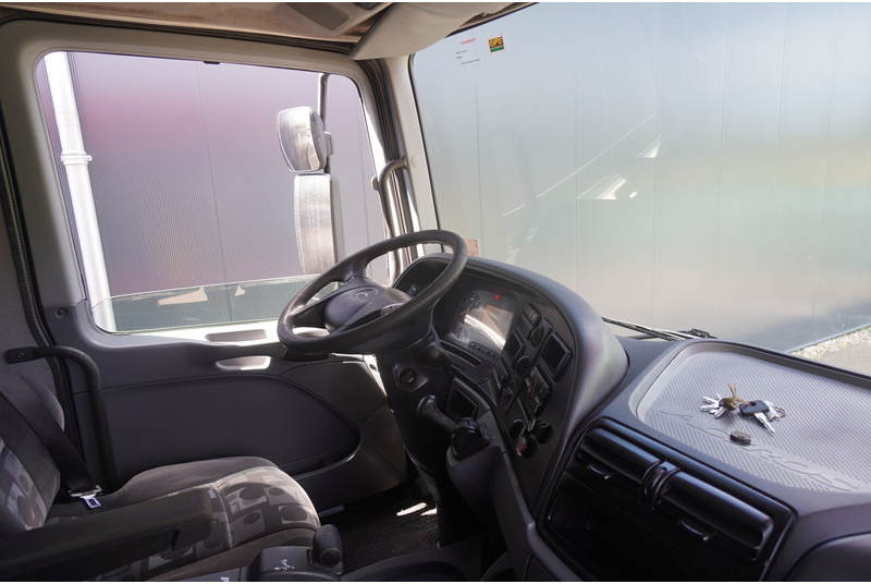 Mercedes-Benz ACTROS 4141 / FAUN HK60 MOBILE CRANE WITH JIB - Autokran: das Bild 5 Mercedes-Benz ACTROS 4141 / FAUN HK60 MOBILE CRANE WITH JIB - Autokran: das Bild 5