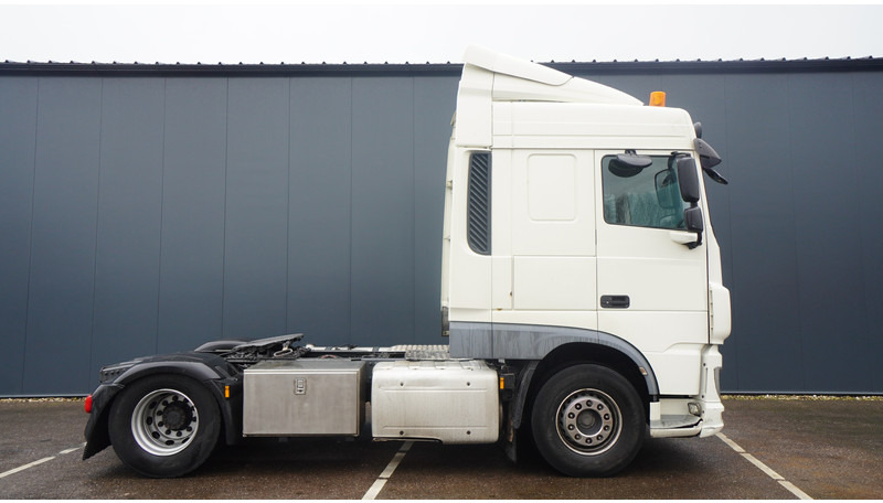 DAF XF 440 EURO 6 SPACECAB - Sattelzugmaschine: das Bild 2 DAF XF 440 EURO 6 SPACECAB - Sattelzugmaschine: das Bild 2