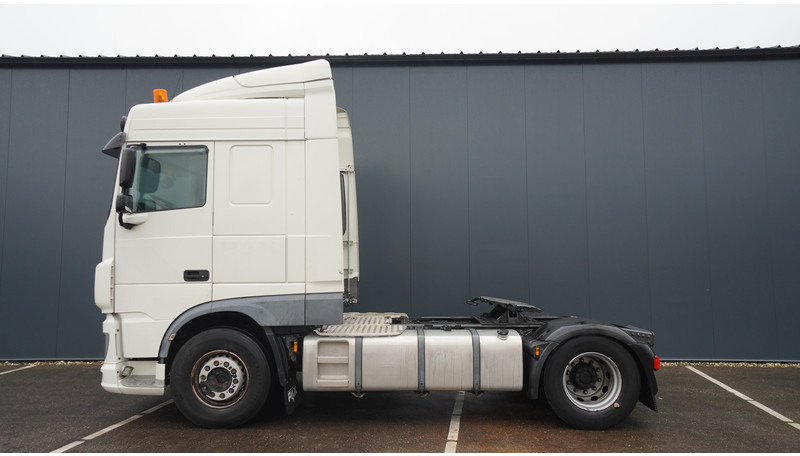 DAF XF 440 SPACECAB EURO 6 - Sattelzugmaschine: das Bild 1 DAF XF 440 SPACECAB EURO 6 - Sattelzugmaschine: das Bild 1