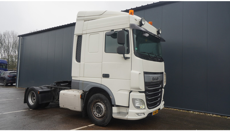 DAF XF 440 SPACECAB EURO 6 - Sattelzugmaschine: das Bild 4 DAF XF 440 SPACECAB EURO 6 - Sattelzugmaschine: das Bild 4
