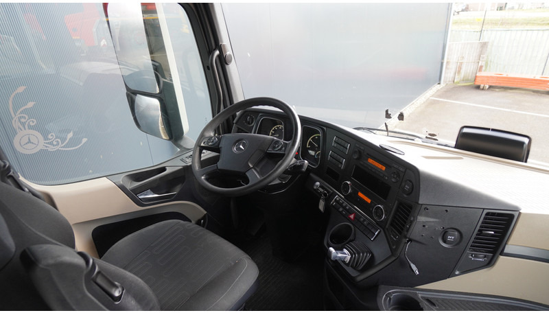 Mercedes-Benz ACTROS 1942 EURO 6 - Sattelzugmaschine: das Bild 5 Mercedes-Benz ACTROS 1942 EURO 6 - Sattelzugmaschine: das Bild 5