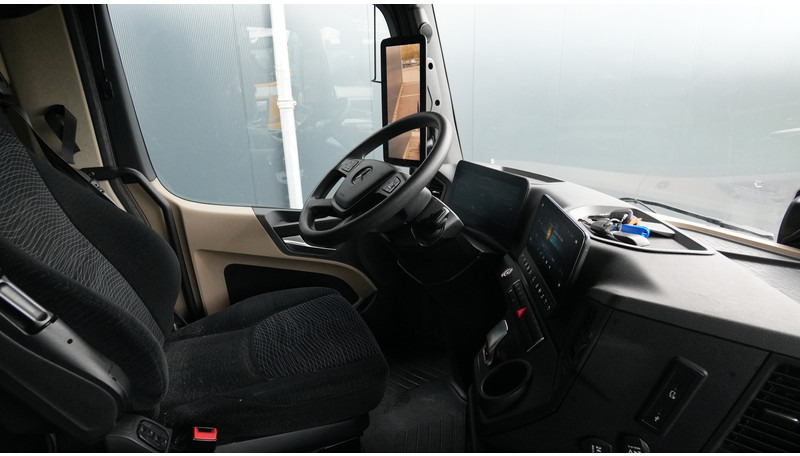 Mercedes-Benz ACTROS 1945 GIGASPACE 684.000KM - Sattelzugmaschine: das Bild 5 Mercedes-Benz ACTROS 1945 GIGASPACE 684.000KM - Sattelzugmaschine: das Bild 5