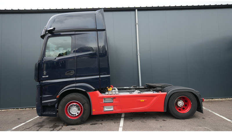 Mercedes-Benz ACTROS 1945 GIGASPACE 713.000KM - Sattelzugmaschine: das Bild 1 Mercedes-Benz ACTROS 1945 GIGASPACE 713.000KM - Sattelzugmaschine: das Bild 1