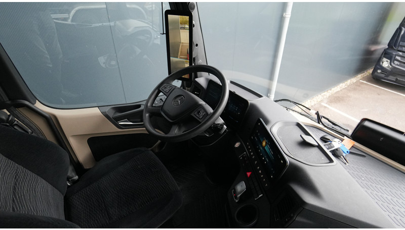 Mercedes-Benz ACTROS 1945 GIGASPACE 713.000KM - Sattelzugmaschine: das Bild 5 Mercedes-Benz ACTROS 1945 GIGASPACE 713.000KM - Sattelzugmaschine: das Bild 5