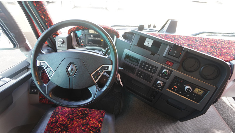 Renault T 460 6X2 EURO 6 854.000KM - Sattelzugmaschine: das Bild 5 Renault T 460 6X2 EURO 6 854.000KM - Sattelzugmaschine: das Bild 5
