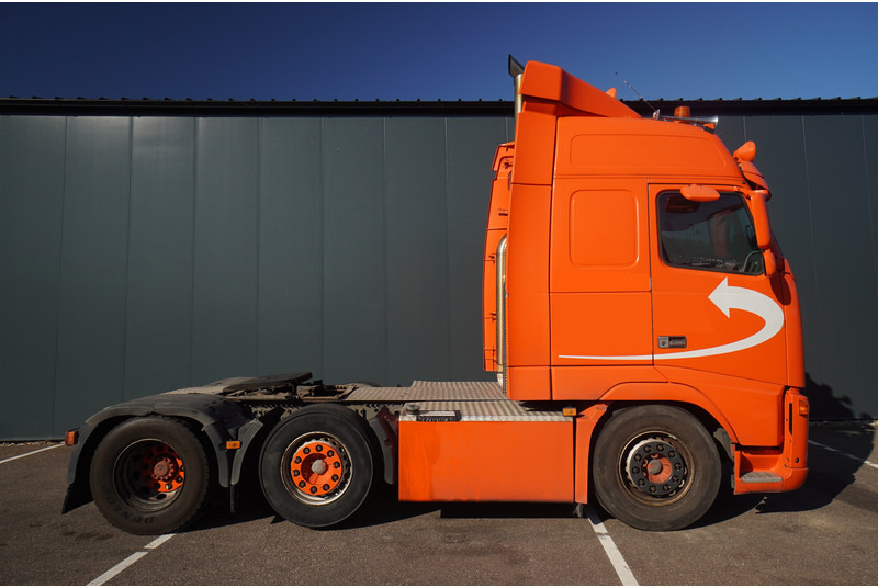 Volvo FH 12/500 6X2 EURO 3 - Sattelzugmaschine: das Bild 2 Volvo FH 12/500 6X2 EURO 3 - Sattelzugmaschine: das Bild 2