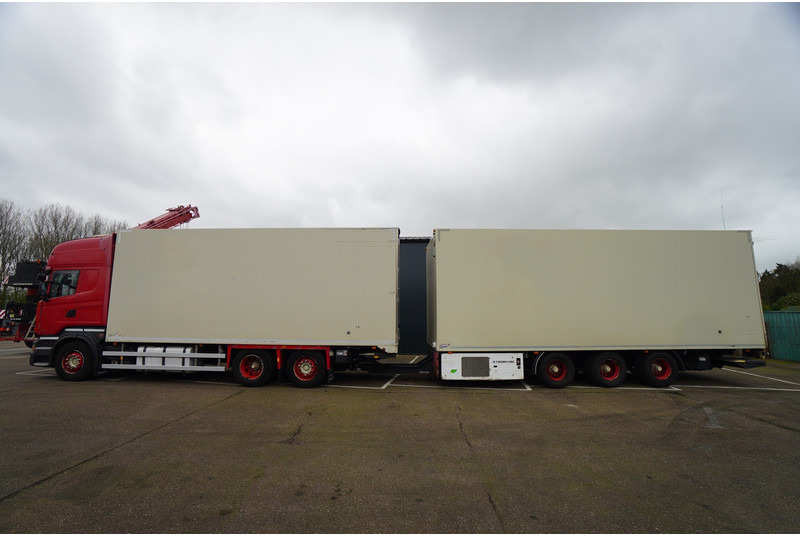 Scania R 580 V8 6X2 FRIGO RETARDER IN COMBI WITH BURG TRAILER - Kühlkoffer LKW: das Bild 1 Scania R 580 V8 6X2 FRIGO RETARDER IN COMBI WITH BURG TRAILER - Kühlkoffer LKW: das Bild 1