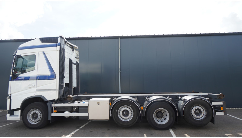 Volvo FH 460 8X2 20 FT CONTAINER TRANSPORT TRUCK - Containerwagen/ Wechselfahrgestell LKW: das Bild 1 Volvo FH 460 8X2 20 FT CONTAINER TRANSPORT TRUCK - Containerwagen/ Wechselfahrgestell LKW: das Bild 1