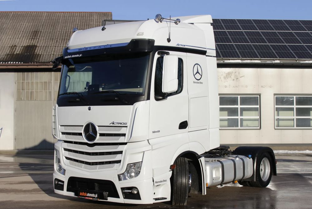 Mercedes-Benz ACTROS 1845 BIG SPACE / LOW DECK/ MEGA Euro 6 ** Salon Polska / SUPER STAN - Sattelzugmaschine: das Bild 1 Mercedes-Benz ACTROS 1845 BIG SPACE / LOW DECK/ MEGA Euro 6 ** Salon Polska / SUPER STAN - Sattelzugmaschine: das Bild 1