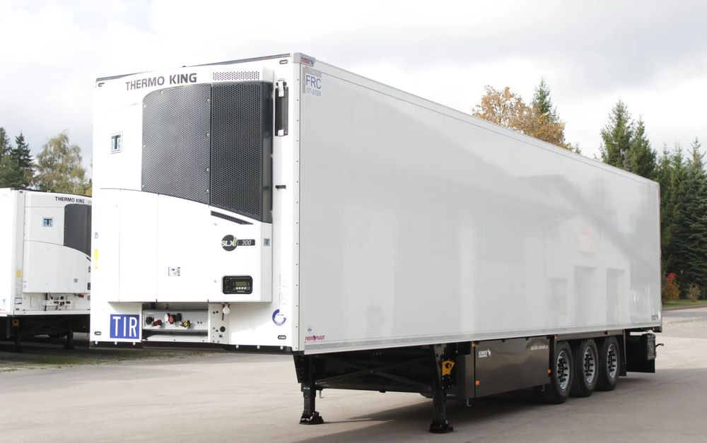 Schmitz Cargobull Thermo King SLXi 300 / JAK NOWA / FP 60 ŚCIANA 7 CM / - Kühlkoffer Auflieger: das Bild 3 Schmitz Cargobull Thermo King SLXi 300 / JAK NOWA / FP 60 ŚCIANA 7 CM / - Kühlkoffer Auflieger: das Bild 3