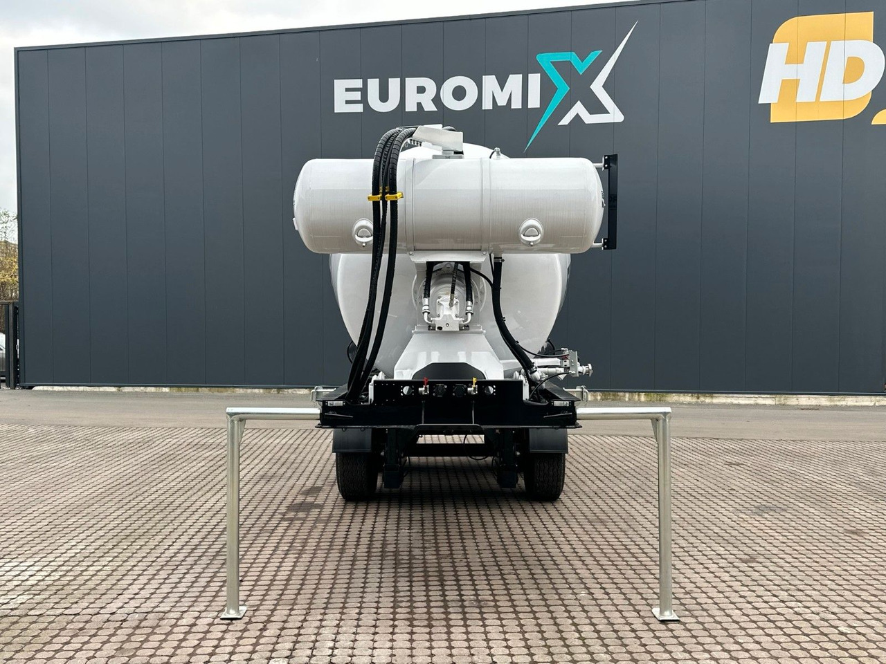 EUROMIX MTP - 10m³ Betonmischer-Auflieger - Fahrmischer: das Bild 3 EUROMIX MTP - 10m³ Betonmischer-Auflieger - Fahrmischer: das Bild 3