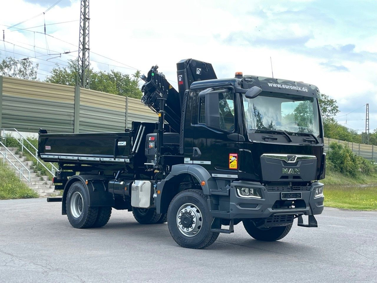 Kipper, Autokran MAN TGM 18.320 4x4 Euro6e Hiab X Hiduo 228-4: das Bild 7