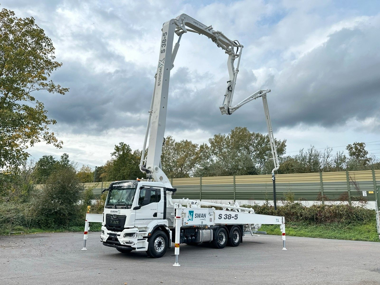 MAN TGS 26.510 6x4 SWAN TSP 38-5 160RZ ( 38m ) - Betonpumpe: das Bild 1 MAN TGS 26.510 6x4 SWAN TSP 38-5 160RZ ( 38m ) - Betonpumpe: das Bild 1