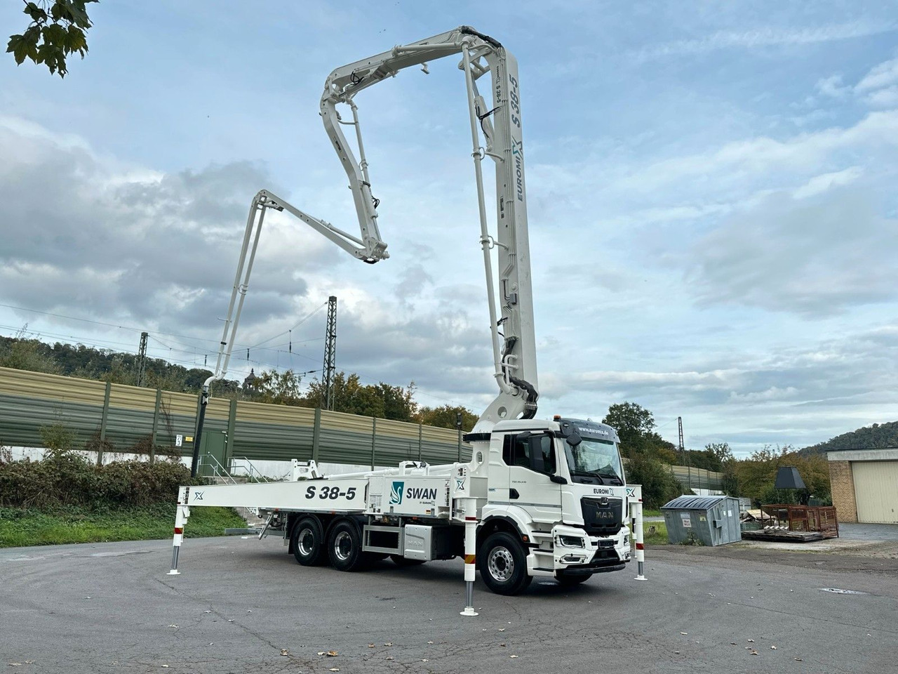 MAN TGS 26.510 6x4 SWAN TSP 38-5 160RZ ( 38m ) - Betonpumpe: das Bild 1 MAN TGS 26.510 6x4 SWAN TSP 38-5 160RZ ( 38m ) - Betonpumpe: das Bild 1