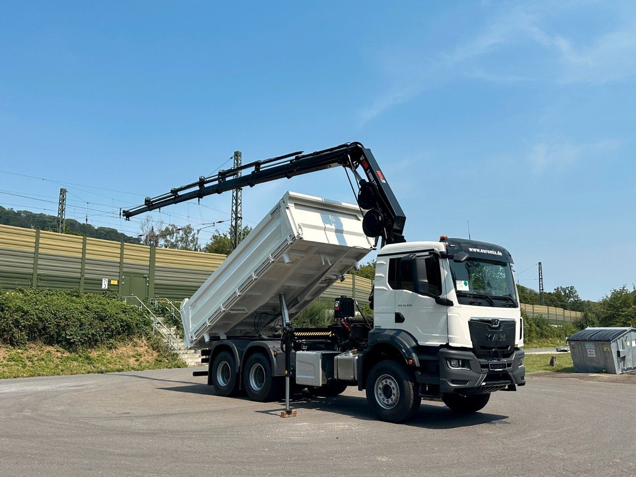 Kipper, Autokran MAN TGS 33.440 6x4 /3-Seiten- Kipper /  HIAB 228-6: das Bild 9