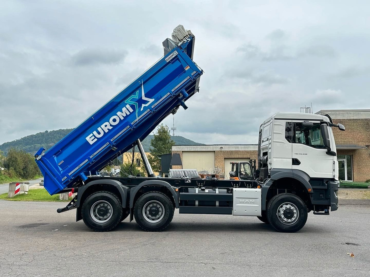 Kipper MAN TGS 33.440 6x6 /Euro6 3-Seiten-Kipper EuromixMTP: das Bild 12