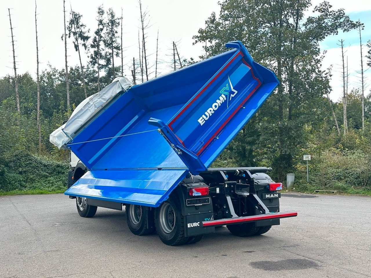 MAN TGS 33.440 6x6 /Euro6 3-Seiten-Kipper EuromixMTP - Kipper: das Bild 5 MAN TGS 33.440 6x6 /Euro6 3-Seiten-Kipper EuromixMTP - Kipper: das Bild 5