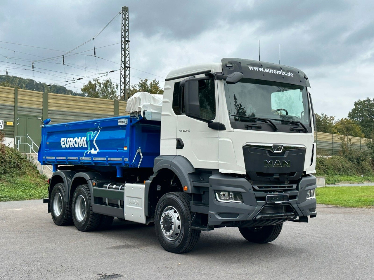 Kipper MAN TGS 33.440 6x6 /Euro6 3-Seiten-Kipper EuromixMTP: das Bild 23