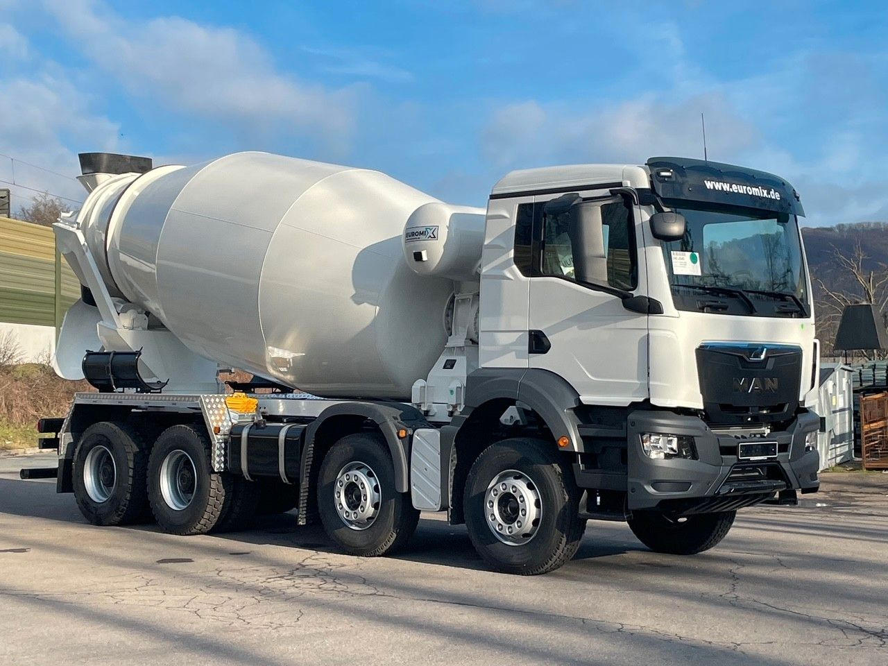 MAN TGS 41.400 8x4 / EuromixMTP EM 12m³ R / EURO 2 - Fahrmischer: das Bild 1 MAN TGS 41.400 8x4 / EuromixMTP EM 12m³ R / EURO 2 - Fahrmischer: das Bild 1