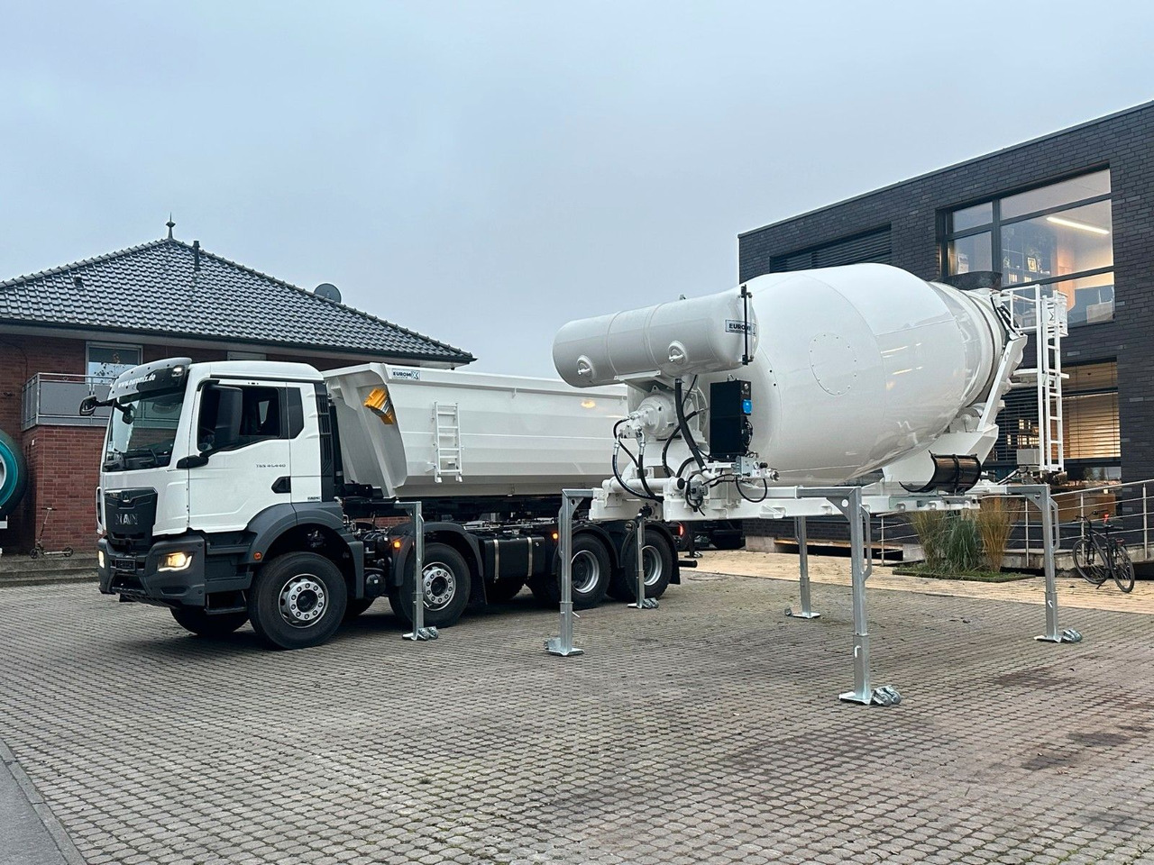 MAN TGS 41.480 8x4 WECHSELSYSTEM KIPPER+MISCHER - Fahrmischer: das Bild 4 MAN TGS 41.480 8x4 WECHSELSYSTEM KIPPER+MISCHER - Fahrmischer: das Bild 4