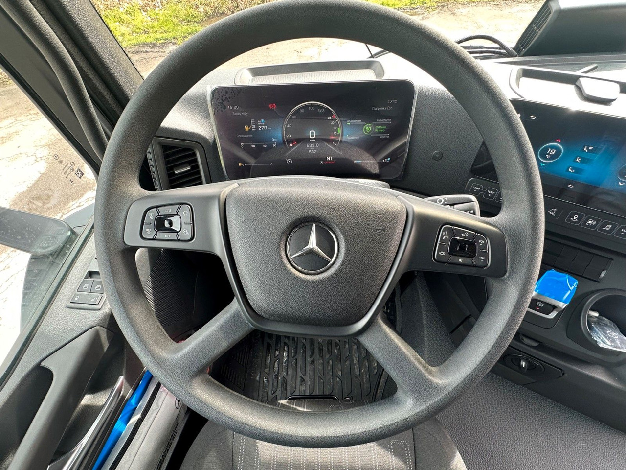 Fahrmischer Mercedes-Benz 4145 8X4 EuromixMTP EM 10 Fahrmischer: das Bild 18