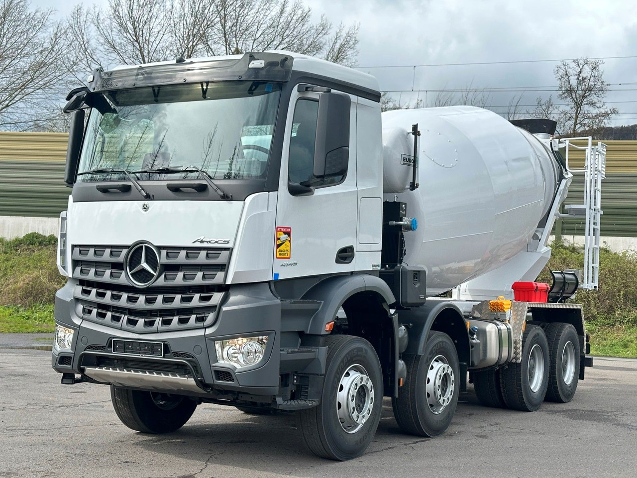 Mercedes-Benz 4145 8X4 EuromixMTP EM 10 Fahrmischer - Fahrmischer: das Bild 3 Mercedes-Benz 4145 8X4 EuromixMTP EM 10 Fahrmischer - Fahrmischer: das Bild 3