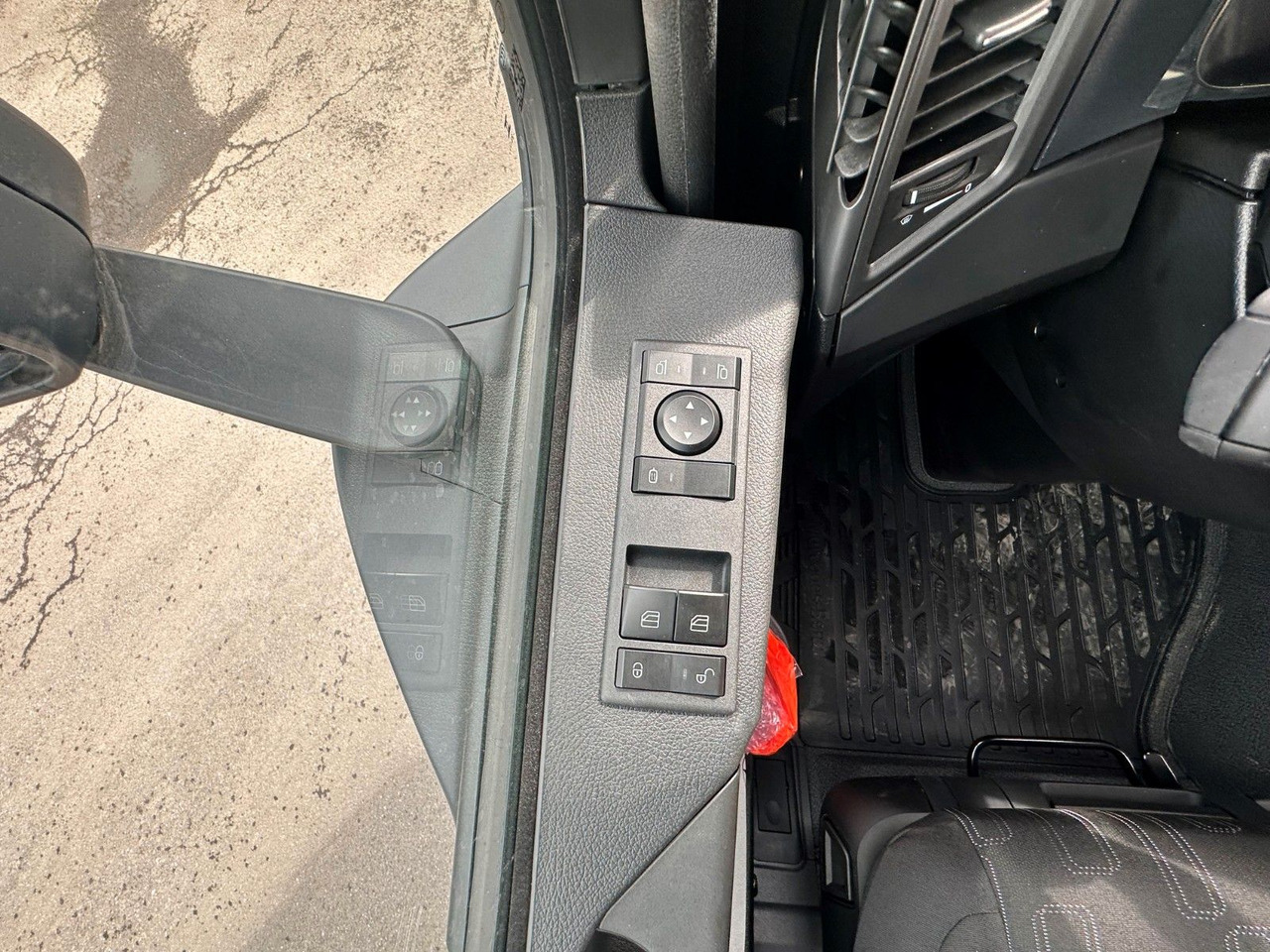 Fahrmischer Mercedes-Benz 4145 8X4 EuromixMTP EM 10 Fahrmischer: das Bild 19