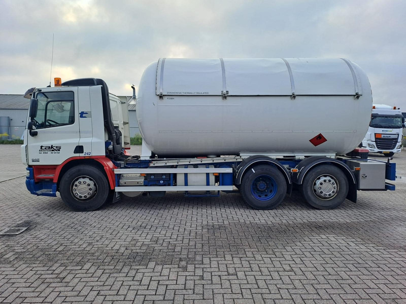 DAF FAN CF75. 6x2 -24030 Liter Gas tank truck ID 2.166 Rootselaar, flowmeter, pump, sunroof on tank - Tankwagen: das Bild 4 DAF FAN CF75. 6x2 -24030 Liter Gas tank truck ID 2.166 Rootselaar, flowmeter, pump, sunroof on tank - Tankwagen: das Bild 4
