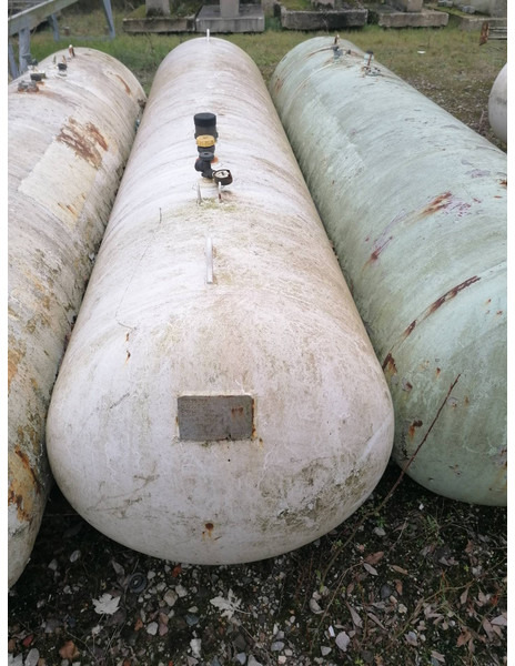 De Visser gastank Used Propane/Butane LPG tanks 1600 L (0,8 ton) Used ID 1.200 - Kraftstofftank: das Bild 2 De Visser gastank Used Propane/Butane LPG tanks 1600 L (0,8 ton) Used ID 1.200 - Kraftstofftank: das Bild 2
