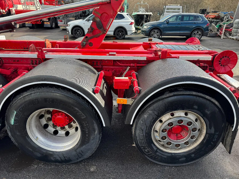 Volvo FH 500 8x4, Hook-lift, 2015 - LKW: das Bild 5 Volvo FH 500 8x4, Hook-lift, 2015 - LKW: das Bild 5