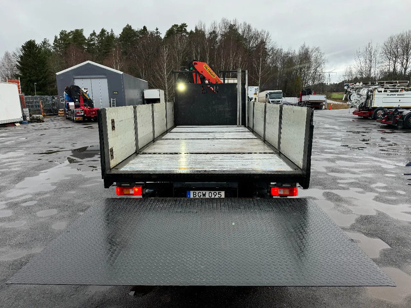 Pritsche LKW, Autokran Volvo FM 11.330 4x2, Flatbed-truck with 18t/m Crane, 2014: das Bild 10 Pritsche LKW, Autokran Volvo FM 11.330 4x2, Flatbed-truck with 18t/m Crane, 2014: das Bild 10