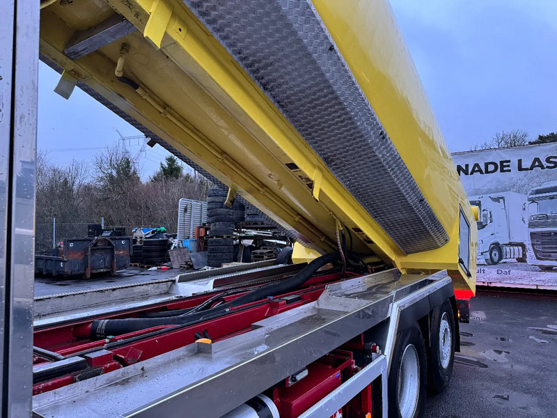 Volvo FM 380 6x2*4, Vacuum / High-pressure truck, 16m3, 2008 - Saug-/ Spülfahrzeug: das Bild 5 Volvo FM 380 6x2*4, Vacuum / High-pressure truck, 16m3, 2008 - Saug-/ Spülfahrzeug: das Bild 5