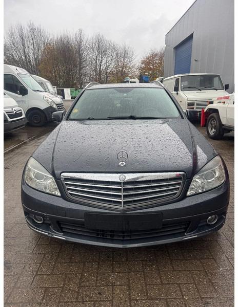 Mercedes-Benz C-Klasse **C200CDI-EURO 5-BELGIAN ORIGINE** - PKW: das Bild 2 Mercedes-Benz C-Klasse **C200CDI-EURO 5-BELGIAN ORIGINE** - PKW: das Bild 2
