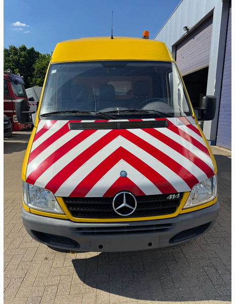 Mercedes-Benz Sprinter **414 PETROL-ESSENCE-115000Km** - Kastenwagen: das Bild 2 Mercedes-Benz Sprinter **414 PETROL-ESSENCE-115000Km** - Kastenwagen: das Bild 2