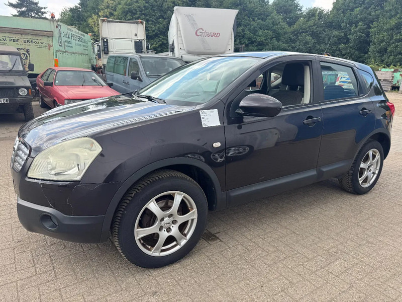 Nissan QASHQAI **DIESEL-AIRCO** - SUV/ Geländewagen: das Bild 1 Nissan QASHQAI **DIESEL-AIRCO** - SUV/ Geländewagen: das Bild 1