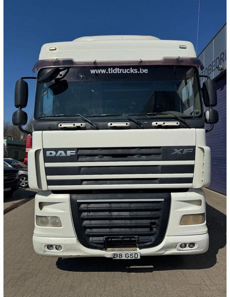 DAF XF 105.460 **EURO 5-RETARDER** - Sattelzugmaschine: das Bild 3 DAF XF 105.460 **EURO 5-RETARDER** - Sattelzugmaschine: das Bild 3