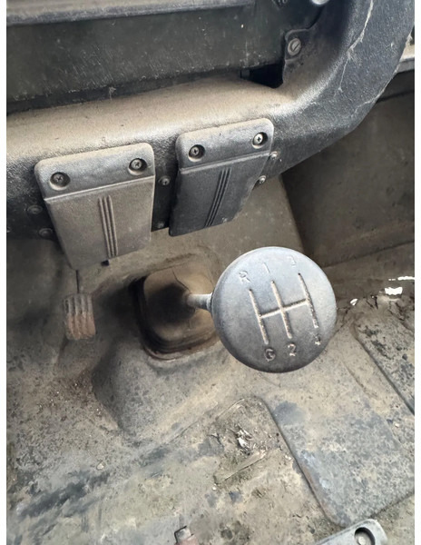 PKW Volkswagen Iltis **PETROL-ESSENCE**: das Bild 10 PKW Volkswagen Iltis **PETROL-ESSENCE**: das Bild 10