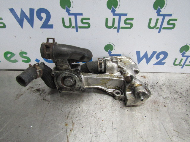 HINO 300 SERIES (N04C) THERMO STAT HOUSING - Motor und Teile für LKW: das Bild 2 HINO 300 SERIES (N04C) THERMO STAT HOUSING - Motor und Teile für LKW: das Bild 2
