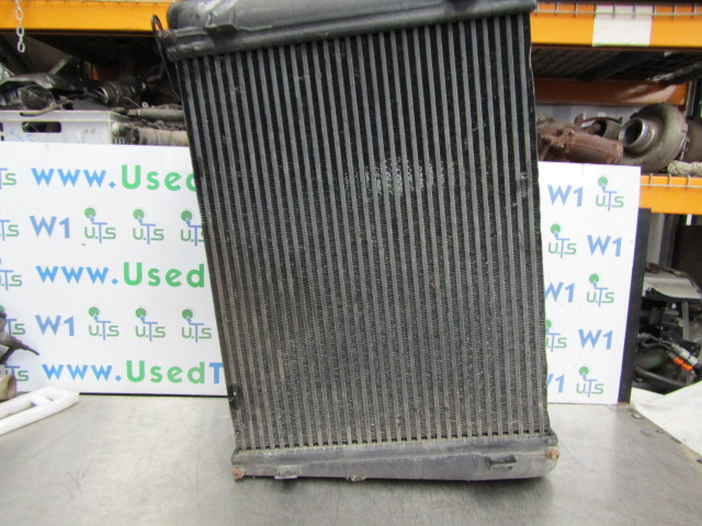 VOLVO FL10 RADIATOR - Kühler für LKW: das Bild 1 VOLVO FL10 RADIATOR - Kühler für LKW: das Bild 1