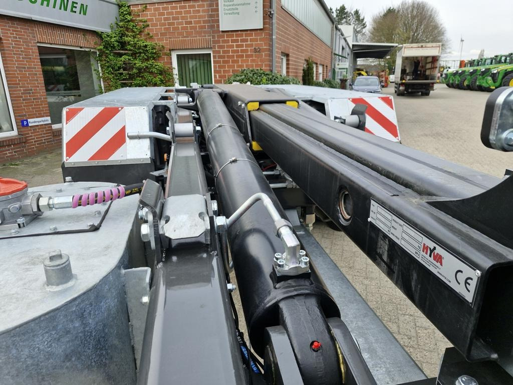 Fliegl HKL 22 - Anhänger: das Bild 2 Fliegl HKL 22 - Anhänger: das Bild 2