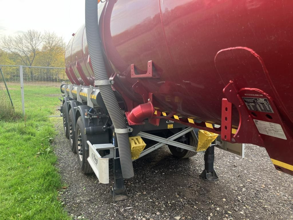 Fliegl STF 27500 TRUCK-LINE - Düngetechnik: das Bild 5 Fliegl STF 27500 TRUCK-LINE - Düngetechnik: das Bild 5