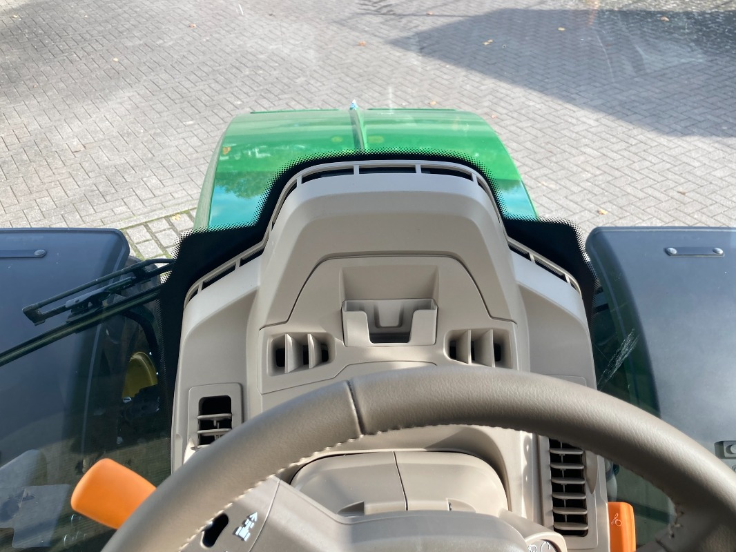 John Deere TRAKTOR 6120M MIT KABINE - Traktor: das Bild 3 John Deere TRAKTOR 6120M MIT KABINE - Traktor: das Bild 3