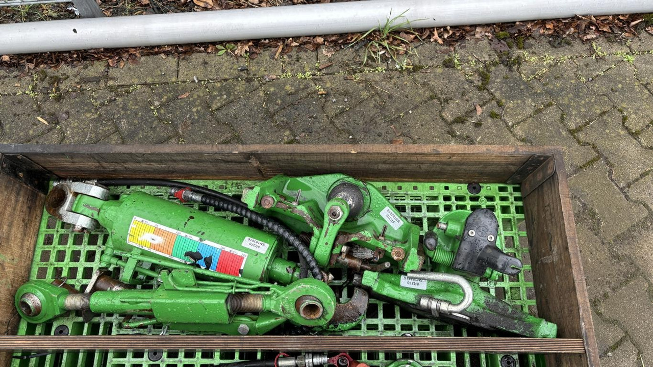 John Deere TRAKTOR 8R370 - Traktor: das Bild 2 John Deere TRAKTOR 8R370 - Traktor: das Bild 2