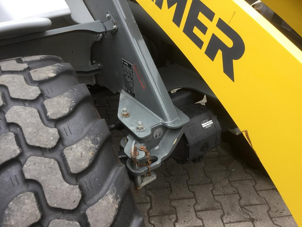 Radlader Kramer 8085: das Bild 9