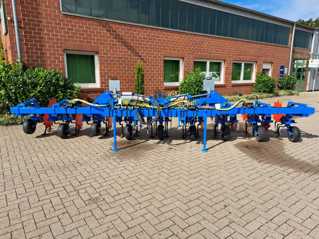 Monosem MULTICROP - Technik für Bodenbearbeitung: das Bild 1 Monosem MULTICROP - Technik für Bodenbearbeitung: das Bild 1